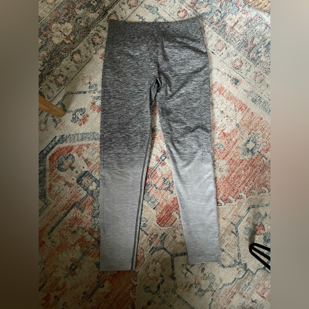 Lululemon Grey Ombré Leggings - 10